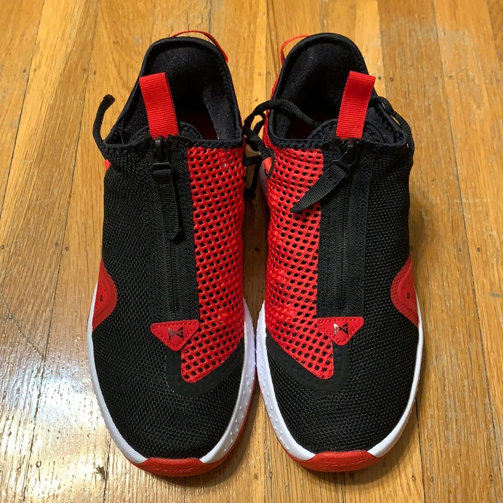 Brand new Nike Paul George IV men’s size 8.